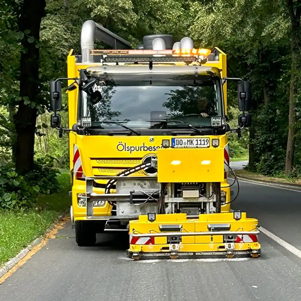 Straßenreinigung Markus Klotzbach Gmbh Ölspurreinigung